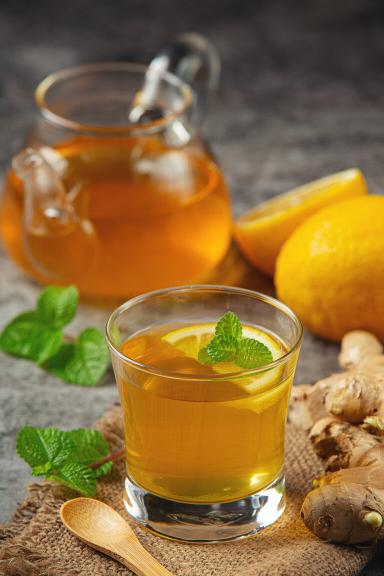 honey-lemon-ginger-juice-food-beverage-products-from-ginger-extract-food-nutrition-concept